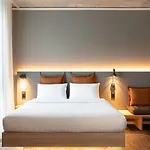 Moxy Outletcity 4* Metzingen (Tubingen)
