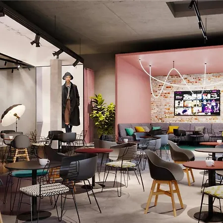 酒店 Moxy Outletcity 梅青根