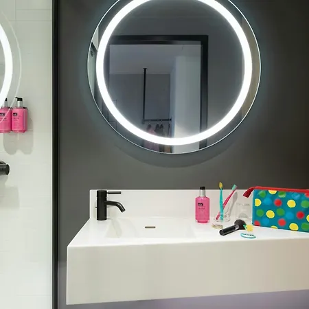 Moxy Outletcity Hotel