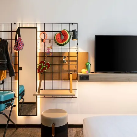 Hotel Moxy Outletcity