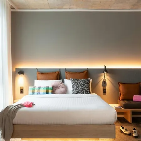 Moxy Outletcity Hotel