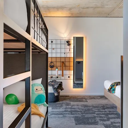 Hotel Moxy Outletcity