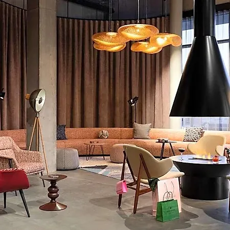 Hotel Moxy Outletcity