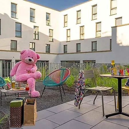 Hotel Moxy Outletcity