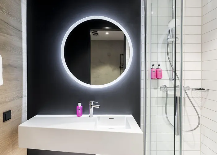 Hotel Moxy Outletcity Metzingen (Tubingen)